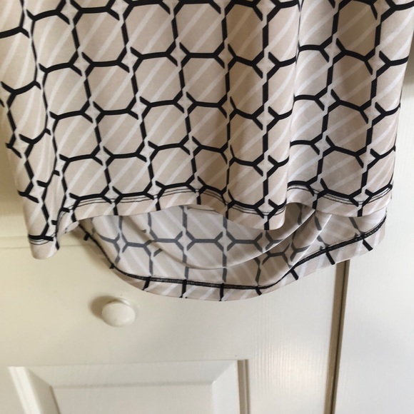 NY&C ๐ blouse gold/black 3/4 sleeve - Picture 12 of 16